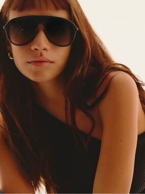 Quay Chart Topper Black/Smoke Aviator Sunglasses - Women